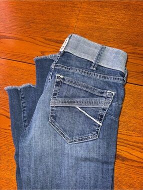 Ariat Frayed Jeans 25